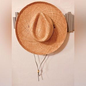 Universal Thread straw hat. Women’s hat. (OSFM)